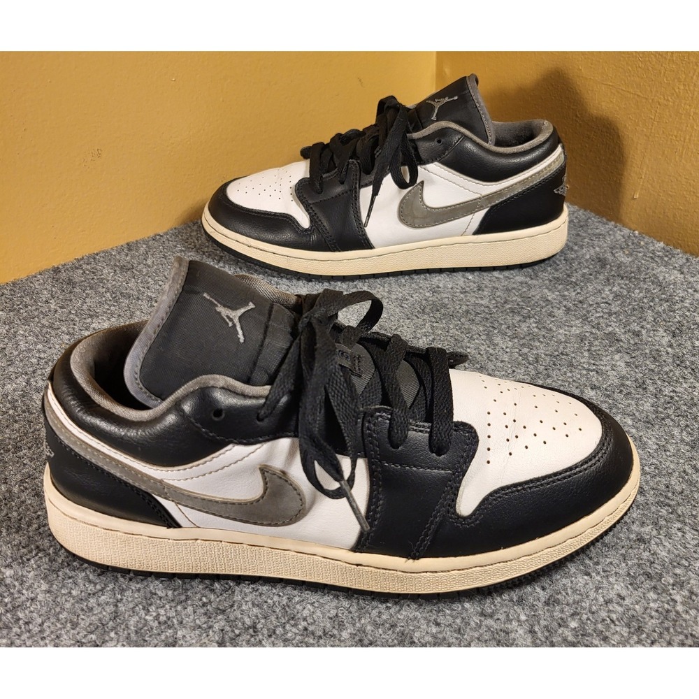 Nike Air Jordan 1 Low GS Black White Gray Leather (553560-040) Size 6 Youth
